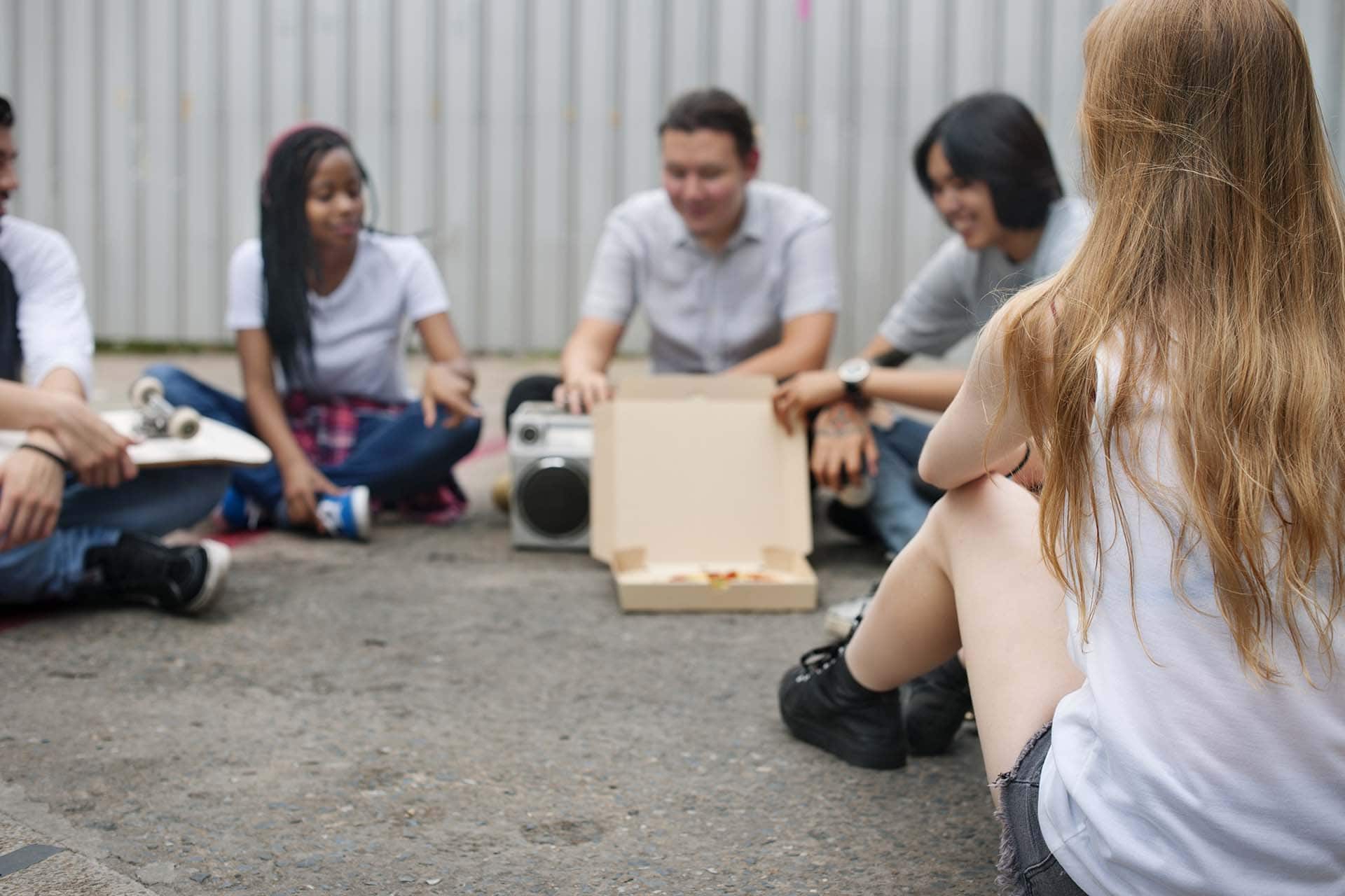 Sozialpädagogische Lebensgemeinschaft: Familie als Hilfe zur Erziehung